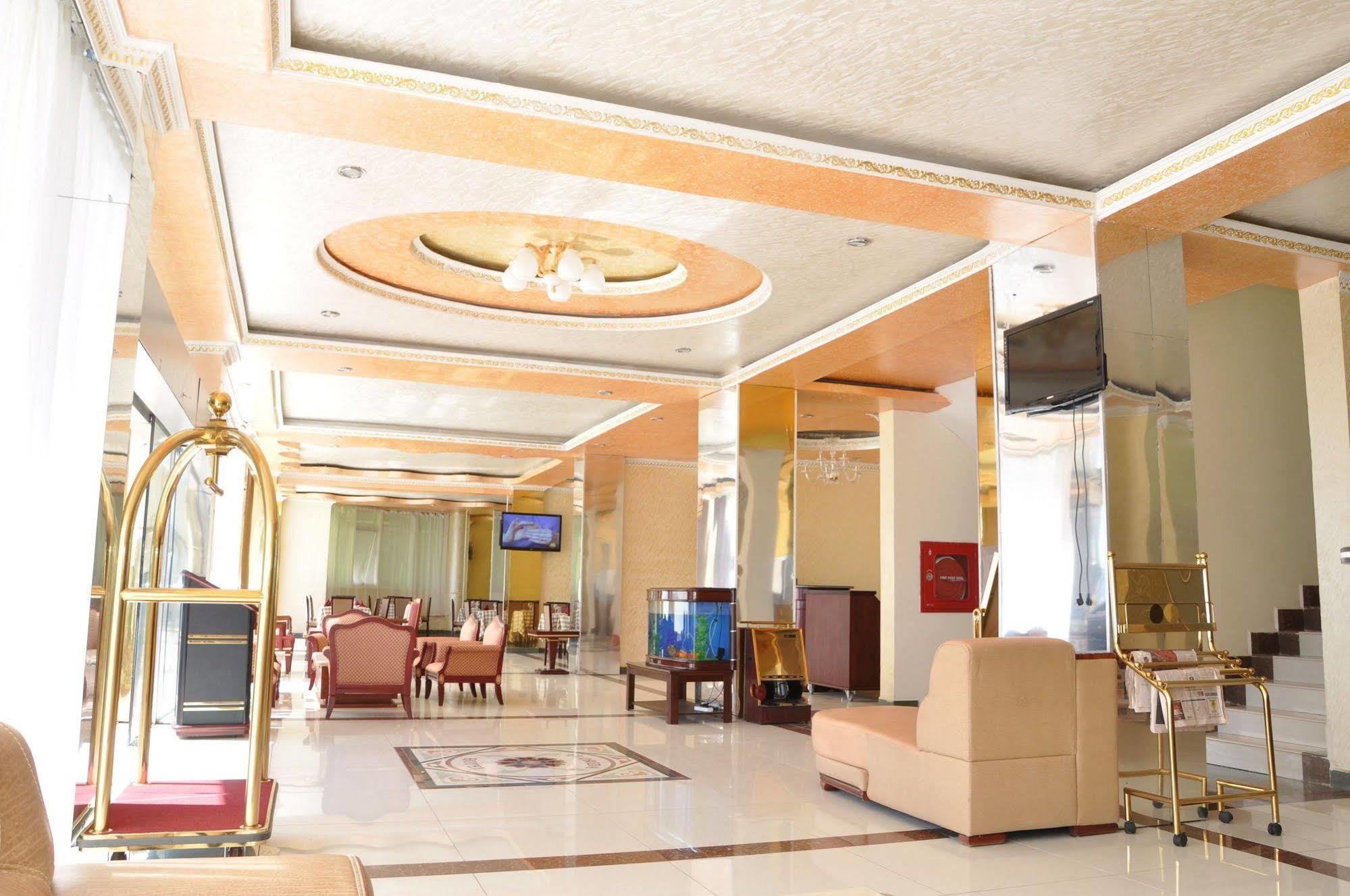 גונדר Florida International Hotel מראה חיצוני תמונה